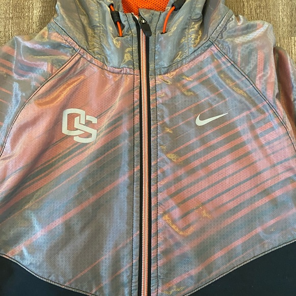 Nike DriFit Oregon State Zip Up - Picture 2 of 9